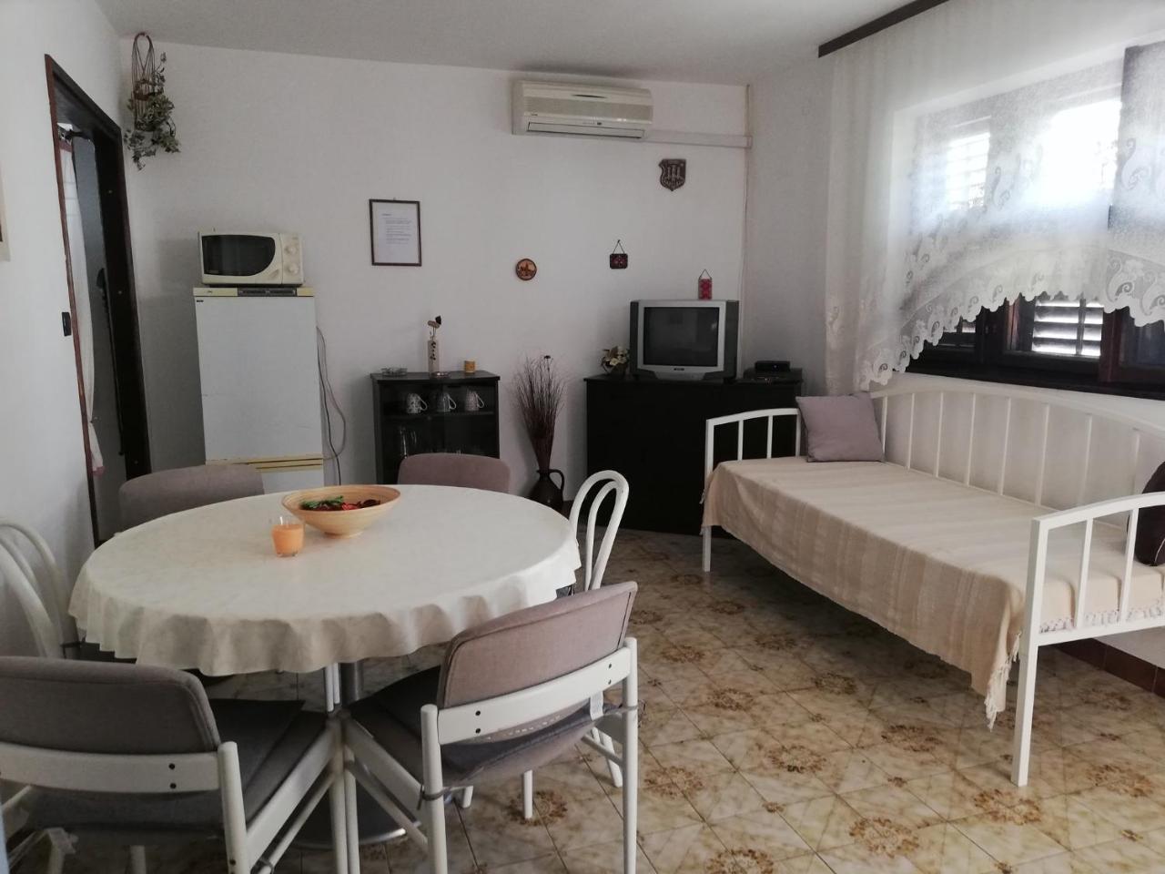 Apartment In Petrcane/Zadar Riviera 7866 Eksteriør bilde